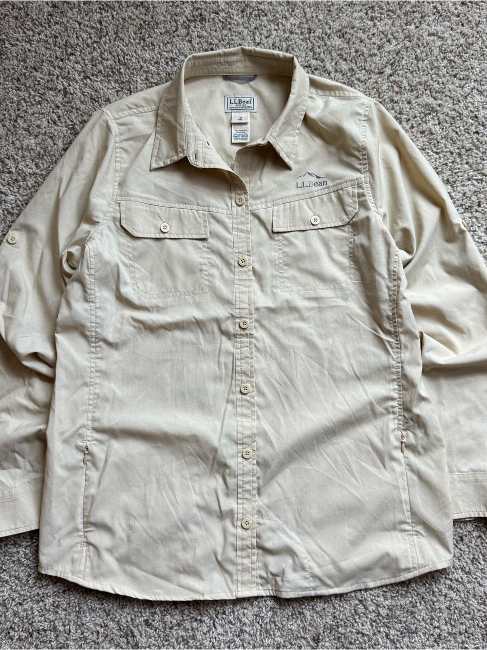 L.L. Bean Women's Lightweight Long Sleeve Nylon Shirt Jacket in Light Beige
